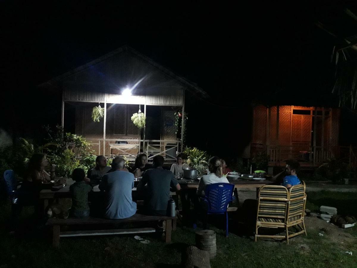 Sunset Homestay By Harry & Mimin Telaga المظهر الخارجي الصورة